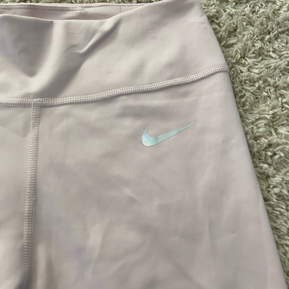 Pink Women’s Nike Air Biker Shorts Sz Lrg - Picture 3 of 8